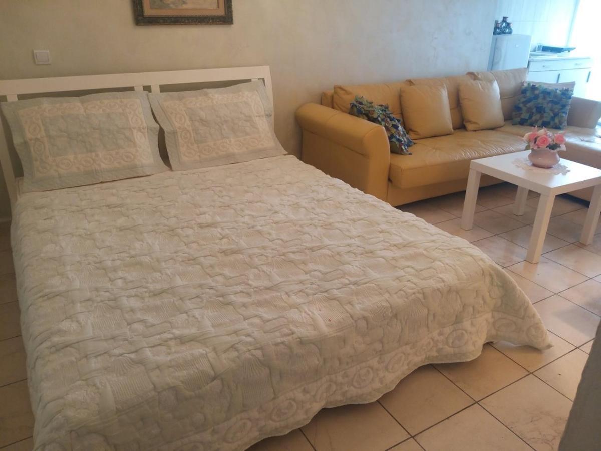 Villa Mare Apartments Тиват Екстер'єр фото