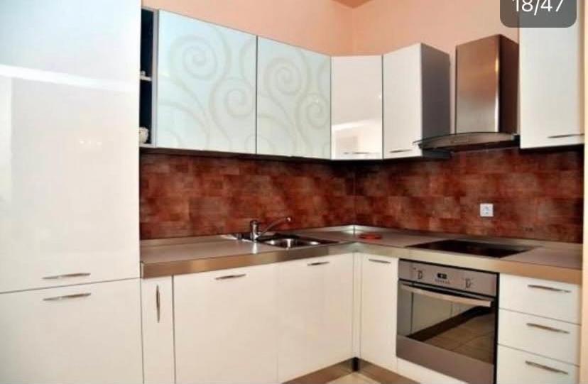 Villa Mare Apartments Тиват Екстер'єр фото